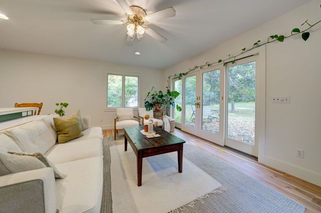 783 S Stony Point Road, Suttons Bay, MI 49682