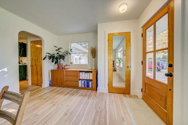 783 S Stony Point Road, Suttons Bay, MI 49682