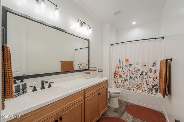 40728 W HALL Drive, Maricopa, AZ 85138