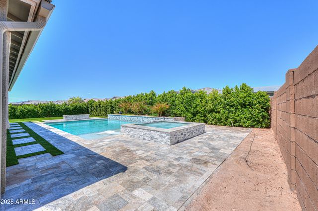 40728 W HALL Drive, Maricopa, AZ 85138