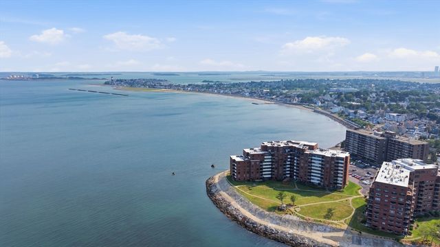 1 Seal Harbor 210, Winthrop, MA 02152
