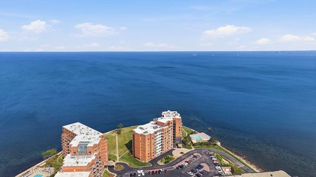 1 Seal Harbor 210, Winthrop, MA 02152