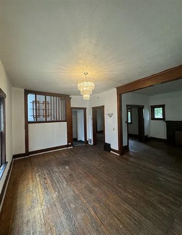 411 Mitchell Place, Kalamazoo, MI 49007