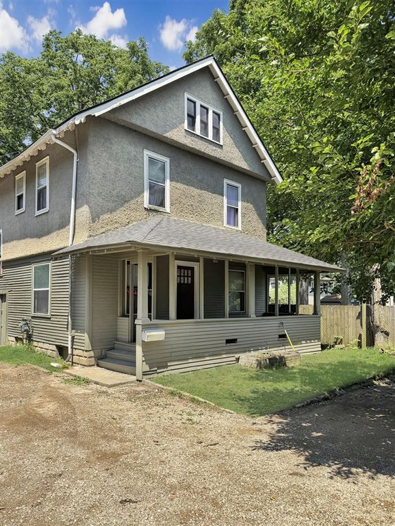 411 Mitchell Place, Kalamazoo, MI 49007