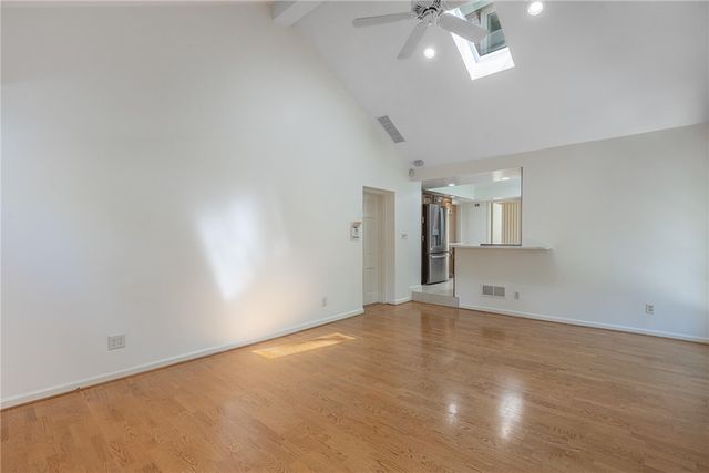 212 Grandon Road, Oakwood, OH 45419
