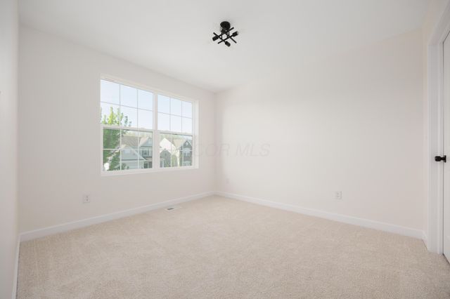 6366 Oak Trail Drive, Galloway, OH 43119