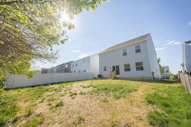 6366 Oak Trail Drive, Galloway, OH 43119