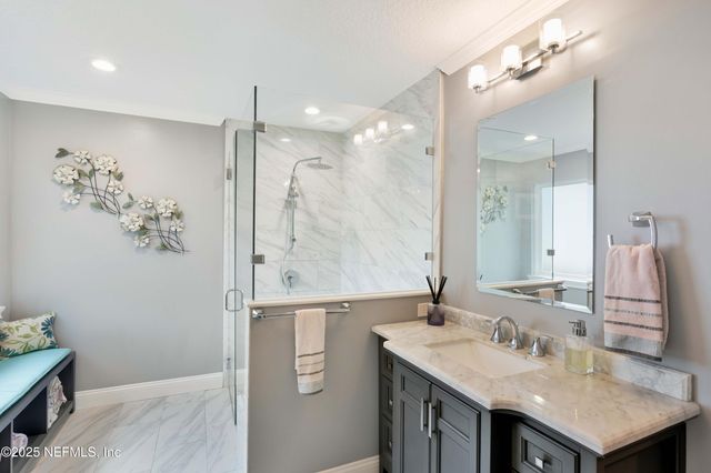 125 DEER LAKE Drive, Ponte Vedra Beach, FL 32082