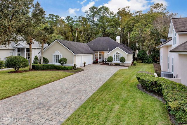 125 DEER LAKE Drive, Ponte Vedra Beach, FL 32082