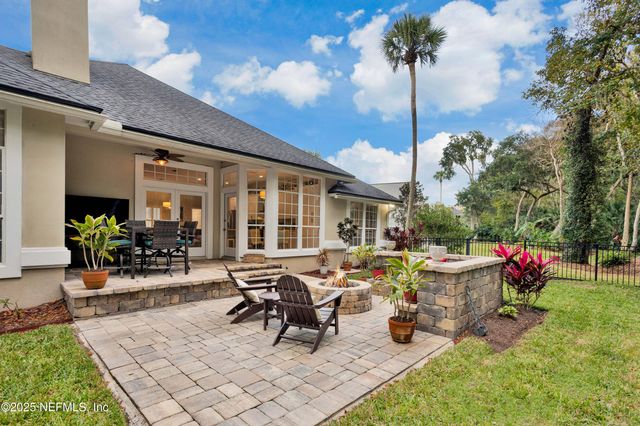 125 DEER LAKE Drive, Ponte Vedra Beach, FL 32082