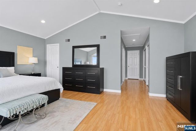 9121 Newkirk Avenue, North Bergen, NJ 07047