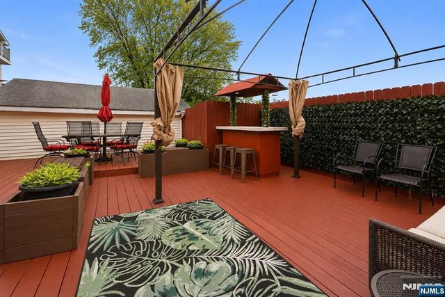 9121 Newkirk Avenue, North Bergen, NJ 07047