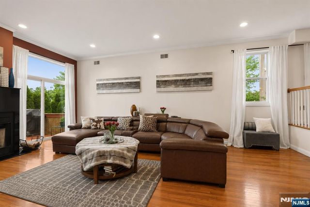 9121 Newkirk Avenue, North Bergen, NJ 07047