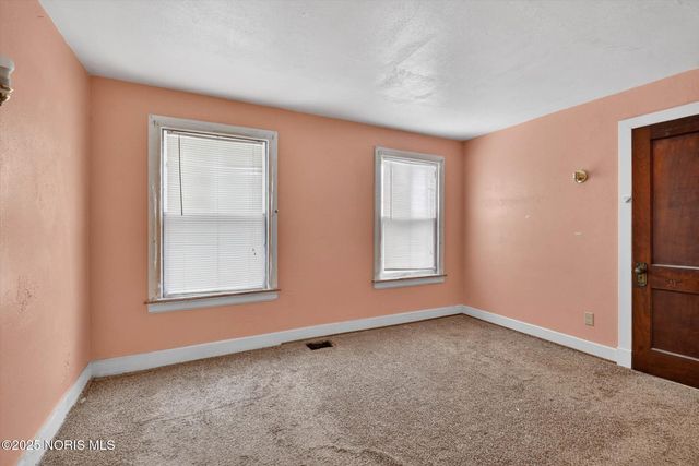 3209 Kimball Avenue, Toledo, OH 43610