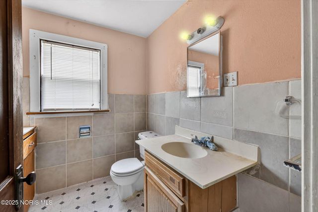 3209 Kimball Avenue, Toledo, OH 43610