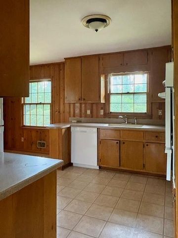 797 Kiowa NE Drive, Marietta, GA 30060