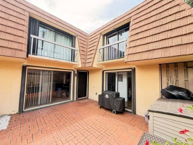 825 Center Street 22a, Jupiter, FL 33458