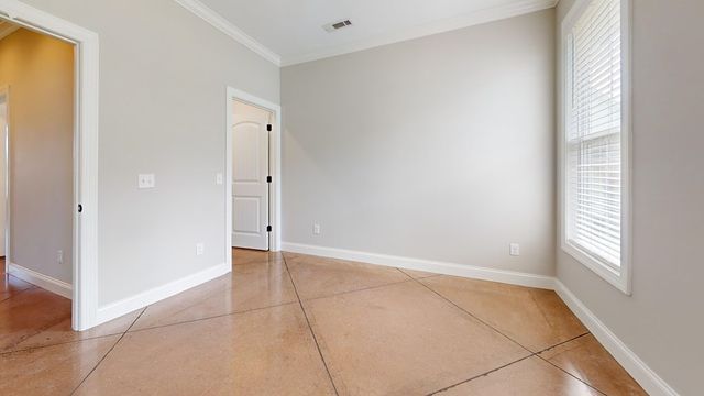 1415 E 10th St, Cookeville, TN 38501