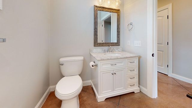 1415 E 10th St, Cookeville, TN 38501