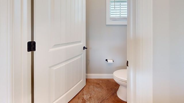 1415 E 10th St, Cookeville, TN 38501