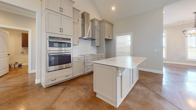 1415 E 10th St, Cookeville, TN 38501