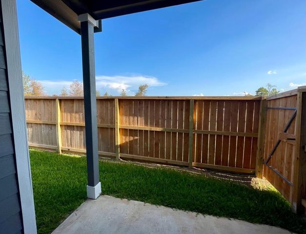 639 Silver Pear Court, Montgomery, TX 77316
