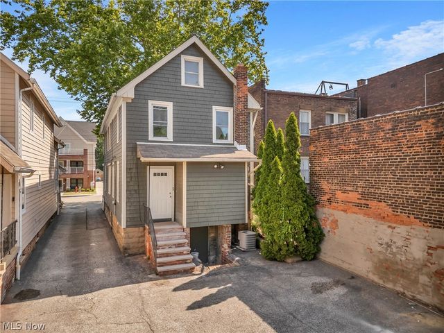 2186 Cornell Road, Cleveland, OH 44106