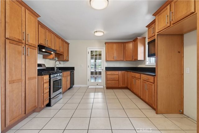 1983 Reynosa, Torrance, CA 90501