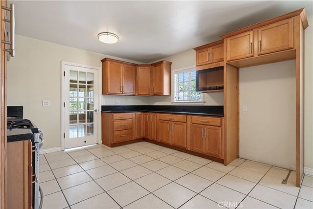 1983 Reynosa, Torrance, CA 90501