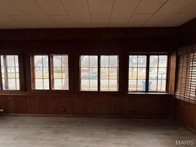 1407 Eberhart Avenue, Edwardsville, IL 62025