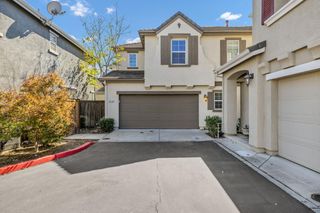 9116 Cortina Cir #227, Roseville, CA 95678