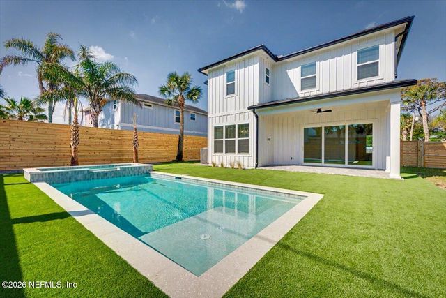 514 BARBARA Lane, Jacksonville Beach, FL 32250