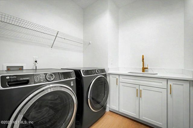 514 BARBARA Lane, Jacksonville Beach, FL 32250