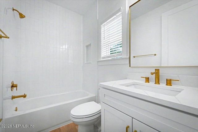 514 BARBARA Lane, Jacksonville Beach, FL 32250