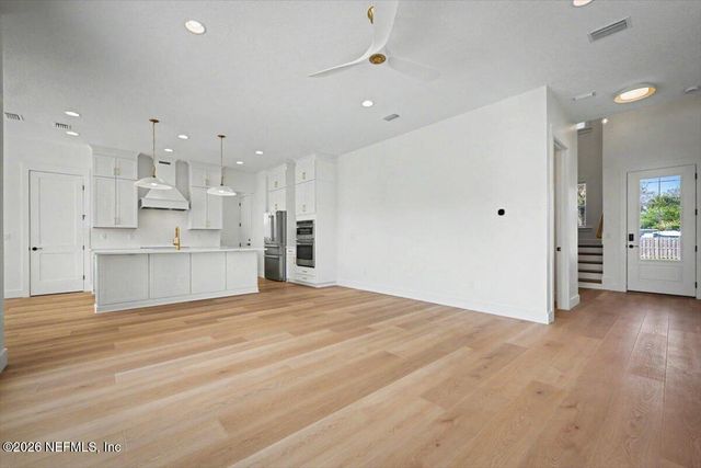 514 BARBARA Lane, Jacksonville Beach, FL 32250