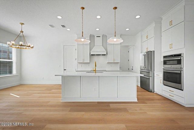 514 BARBARA Lane, Jacksonville Beach, FL 32250