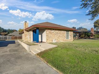 7501 Windhaven Road, North Richland Hills, TX 76182