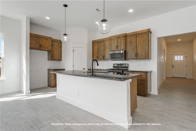 8761 Majestic Road, Centerton, AR 72719