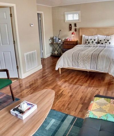 151 Van Buren, Eureka Springs, AR 72632