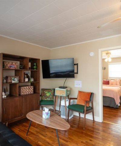 151 Van Buren, Eureka Springs, AR 72632