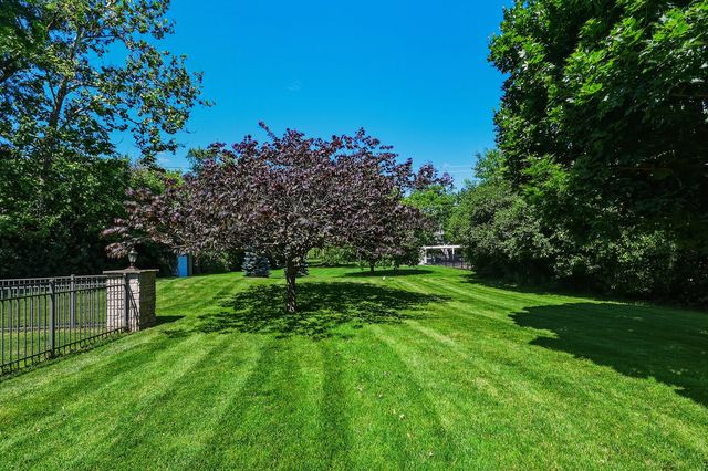 6730 S Madison Street, Willowbrook, IL 60527