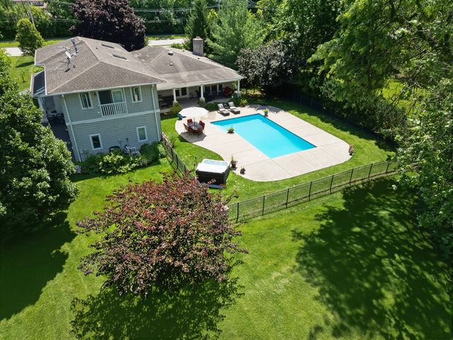 6730 S Madison Street, Willowbrook, IL 60527