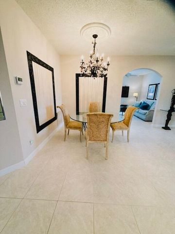 7966 LAINA Lane 1, Boynton Beach, FL 33437