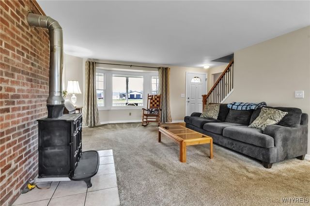 3212 Hickox Road, Hamburg, NY 14075