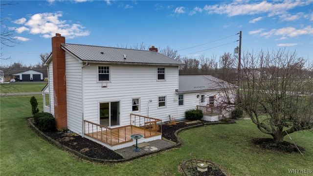 3212 Hickox Road, Hamburg, NY 14075