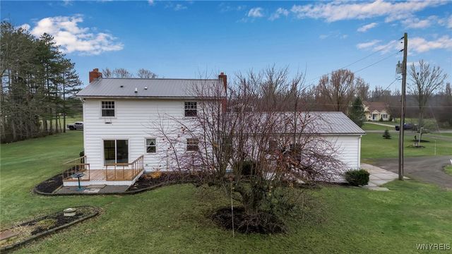 3212 Hickox Road, Hamburg, NY 14075