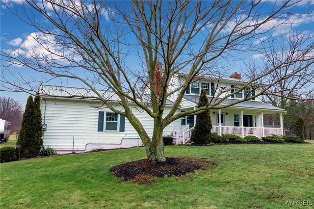 3212 Hickox Road, Hamburg, NY 14075