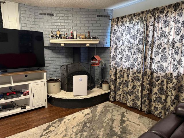 1801 W 53rd St N, Wichita, KS 67204