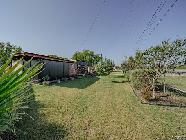 5820 S Loop 1604, San Antonio, TX 78264