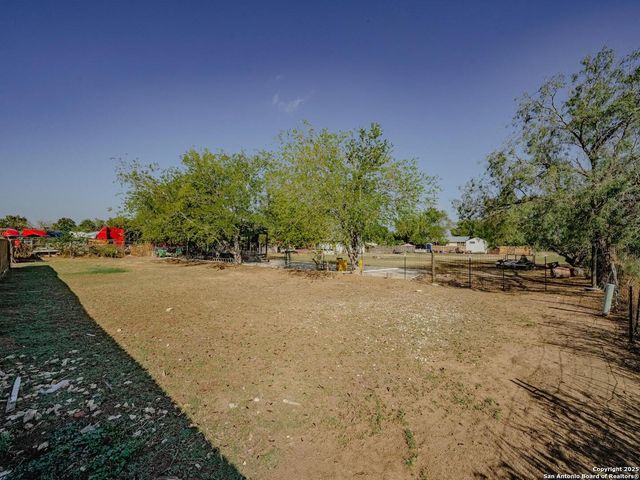 5820 S Loop 1604, San Antonio, TX 78264